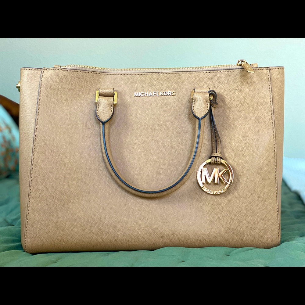 Michael Kors Tote